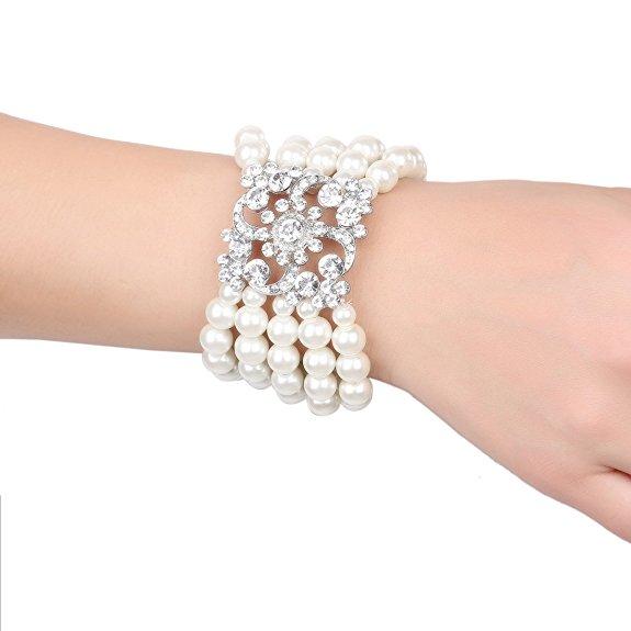 Vintage on sale pearl bracelets