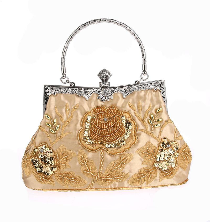 Women's Vintage Style Roses Beaded And Sequined Evening Bag