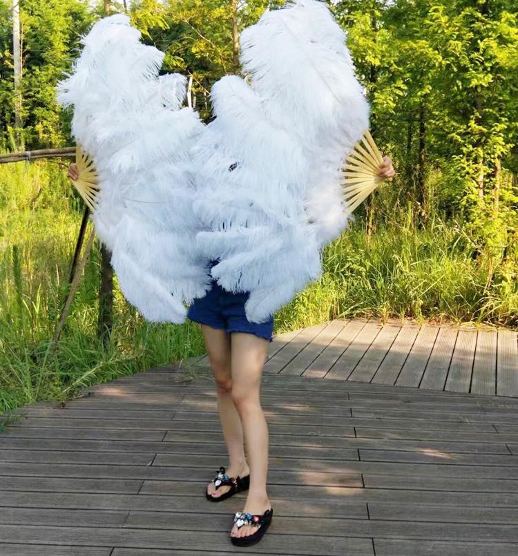 Vintage Style Ivory Marabou Feather Fan